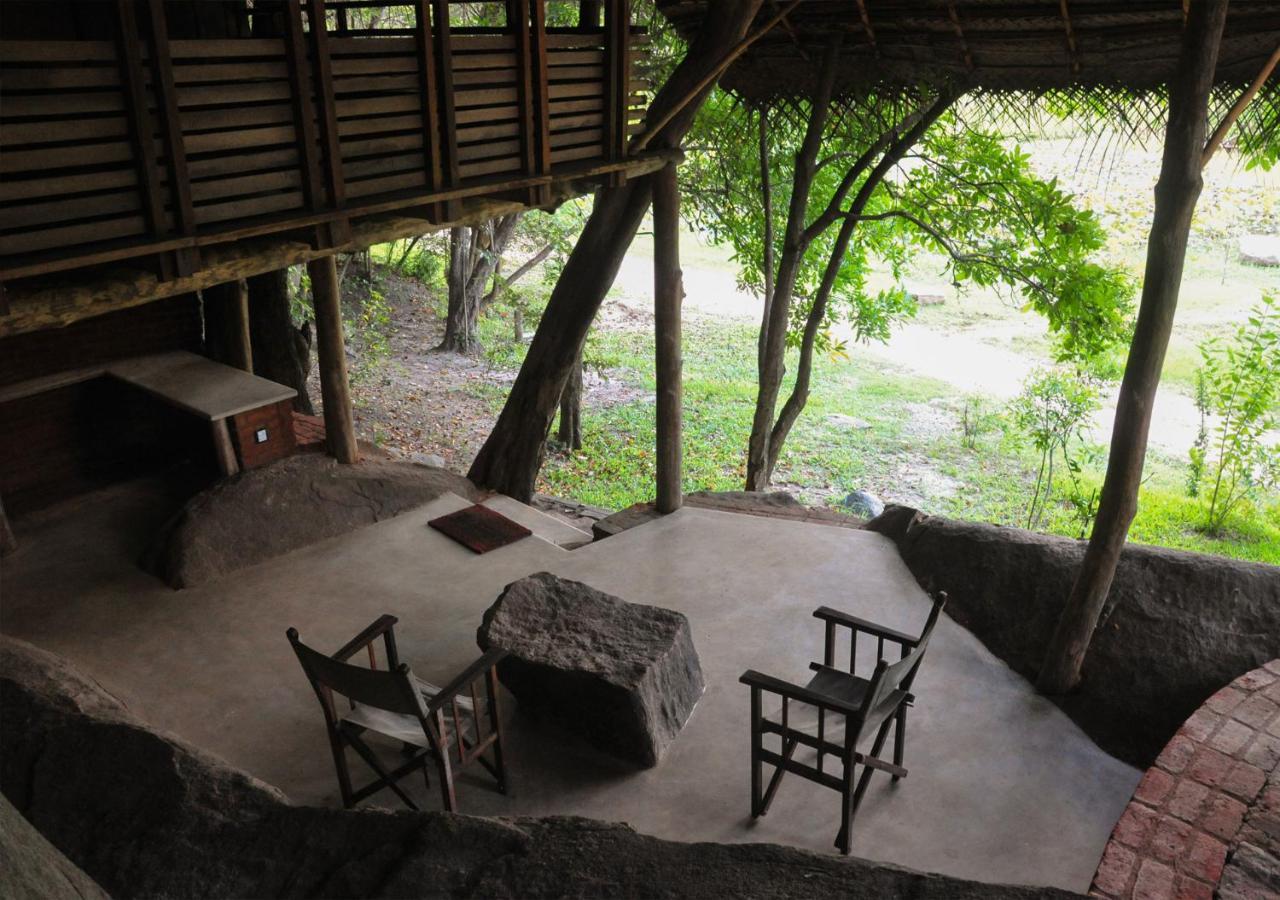Back Of Beyond - Wild Haven Vila Sigiriya Exterior foto