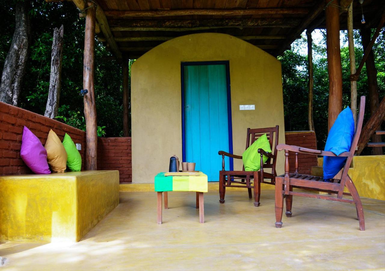 Back Of Beyond - Wild Haven Vila Sigiriya Exterior foto