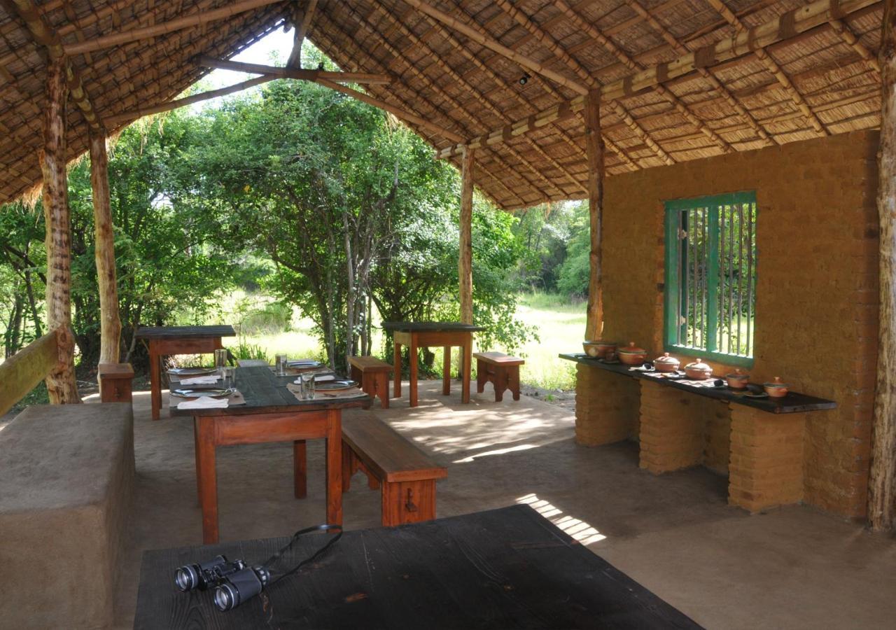 Back Of Beyond - Wild Haven Vila Sigiriya Exterior foto